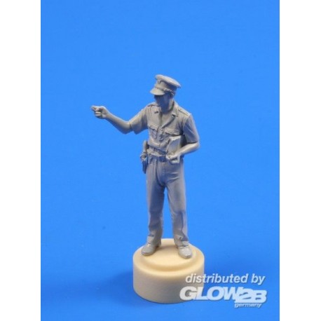 British WWII Officer from India (1 fig) 