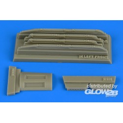 Su17M3/M4 Fitter K fully louded chaff/ flare dispensers f.HobbyBoss